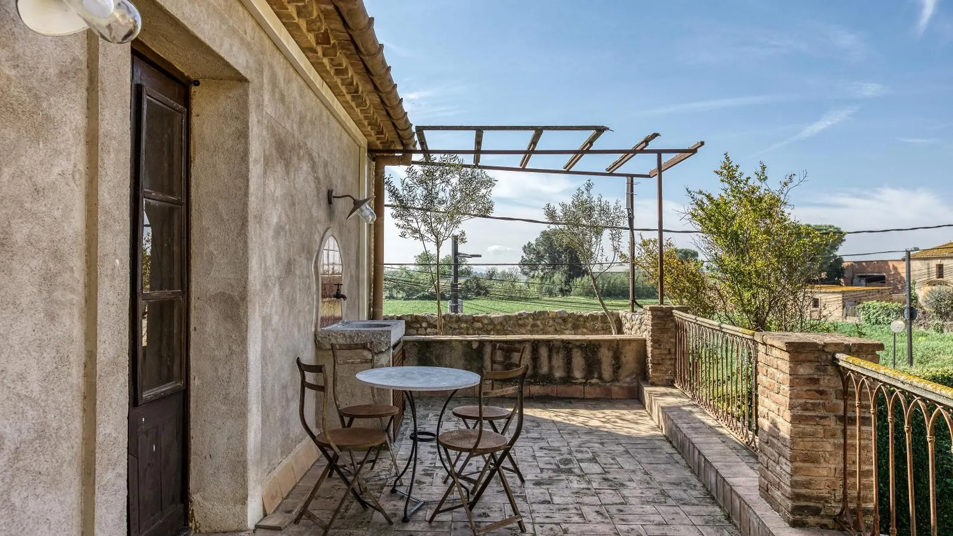 Riumors Charming Village House