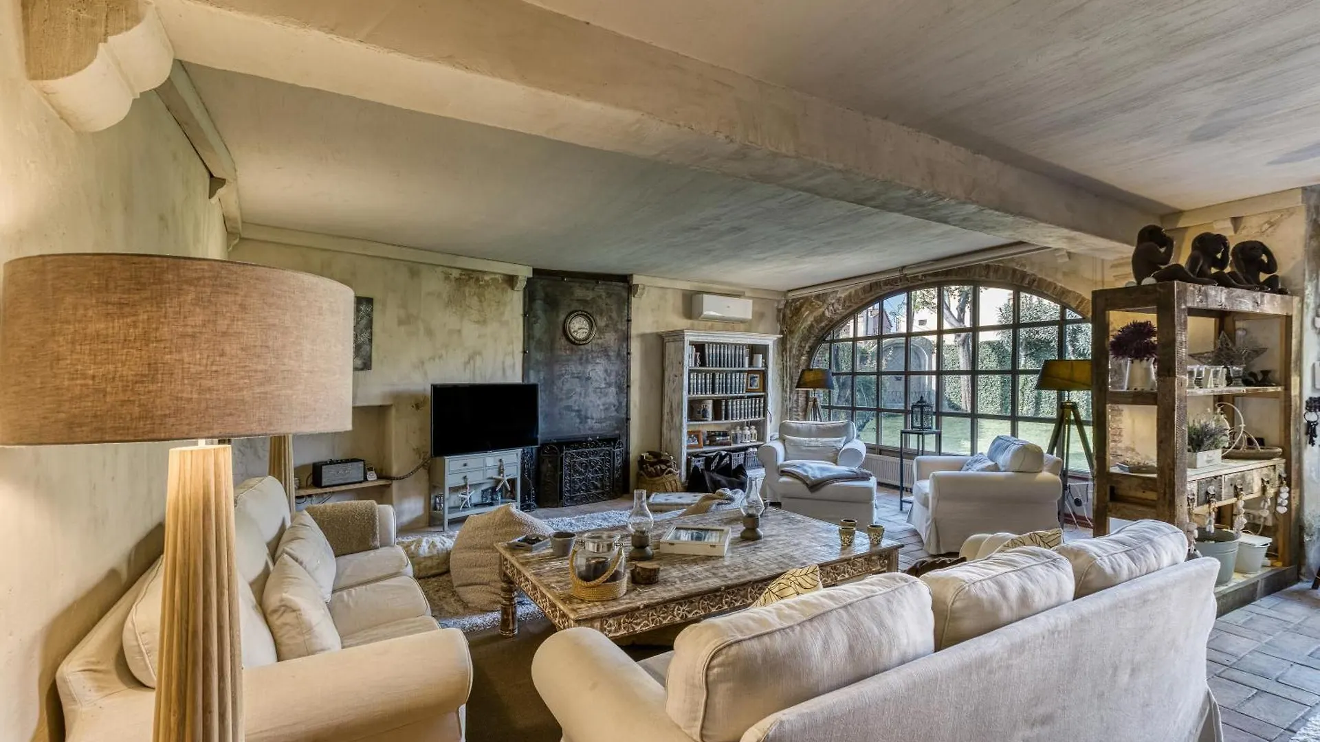 منزل ريفي Riumors Charming Village House